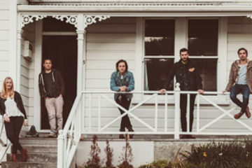 Miles Calder & The Rumours